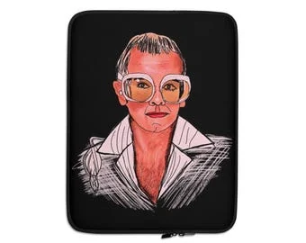 Elton John : Portrait aux lunettes surdimensionnées : Housse pour ordinateur portable, 13 ou 15 pouces par İlker Ortaç